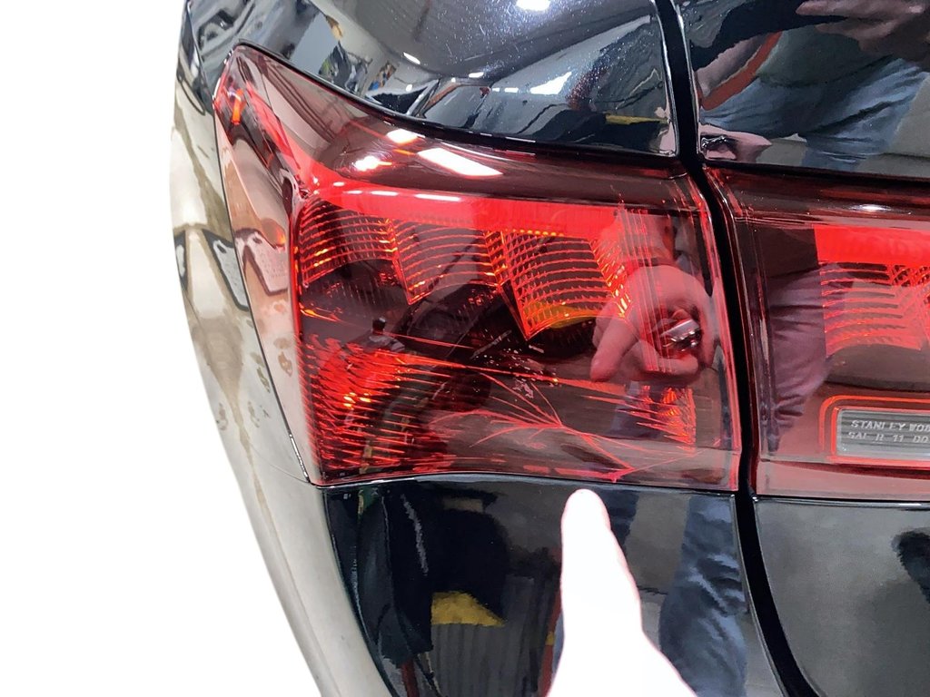 2020 Acura TLX in Jonquière, Quebec - 21 - w1024h768px