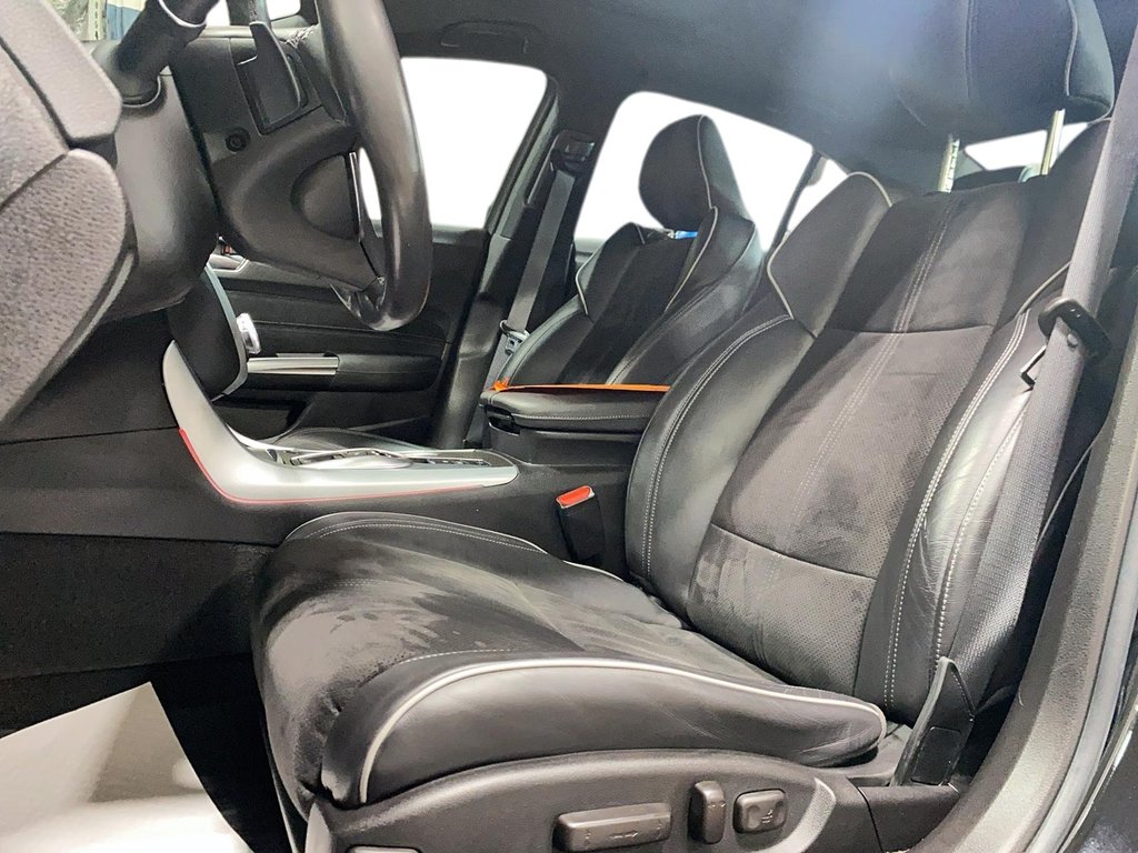 2020 Acura TLX in Jonquière, Quebec - 9 - w1024h768px