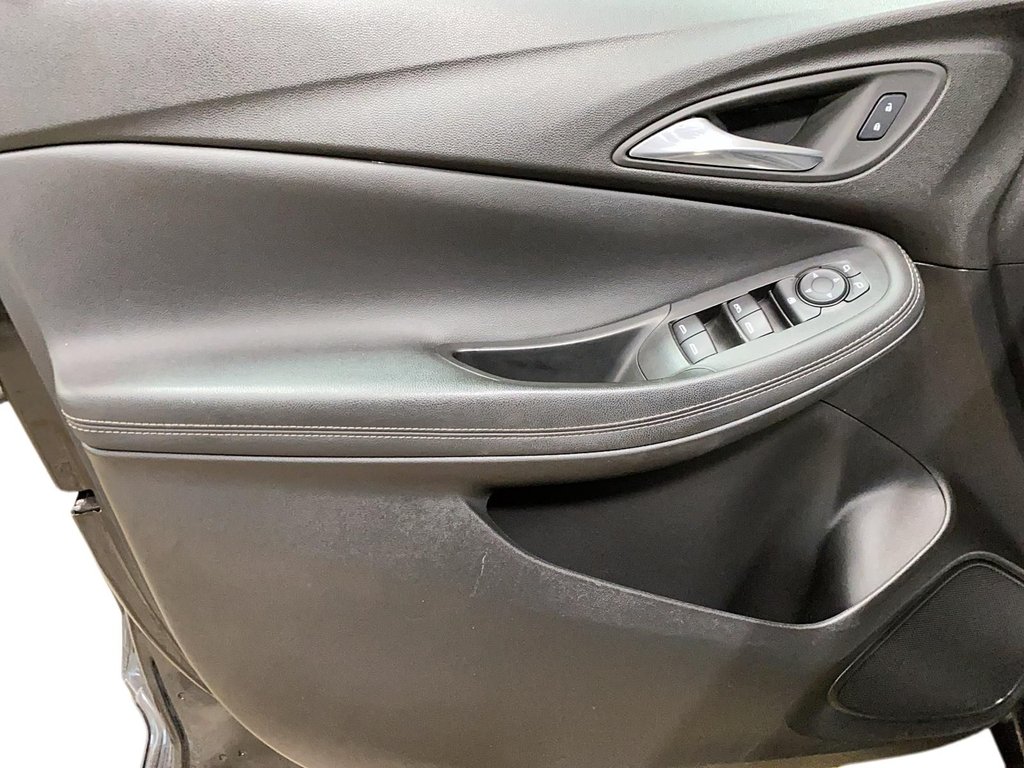 2022 Buick Encore GX Preferred in Chicoutimi, Quebec - 10 - w1024h768px