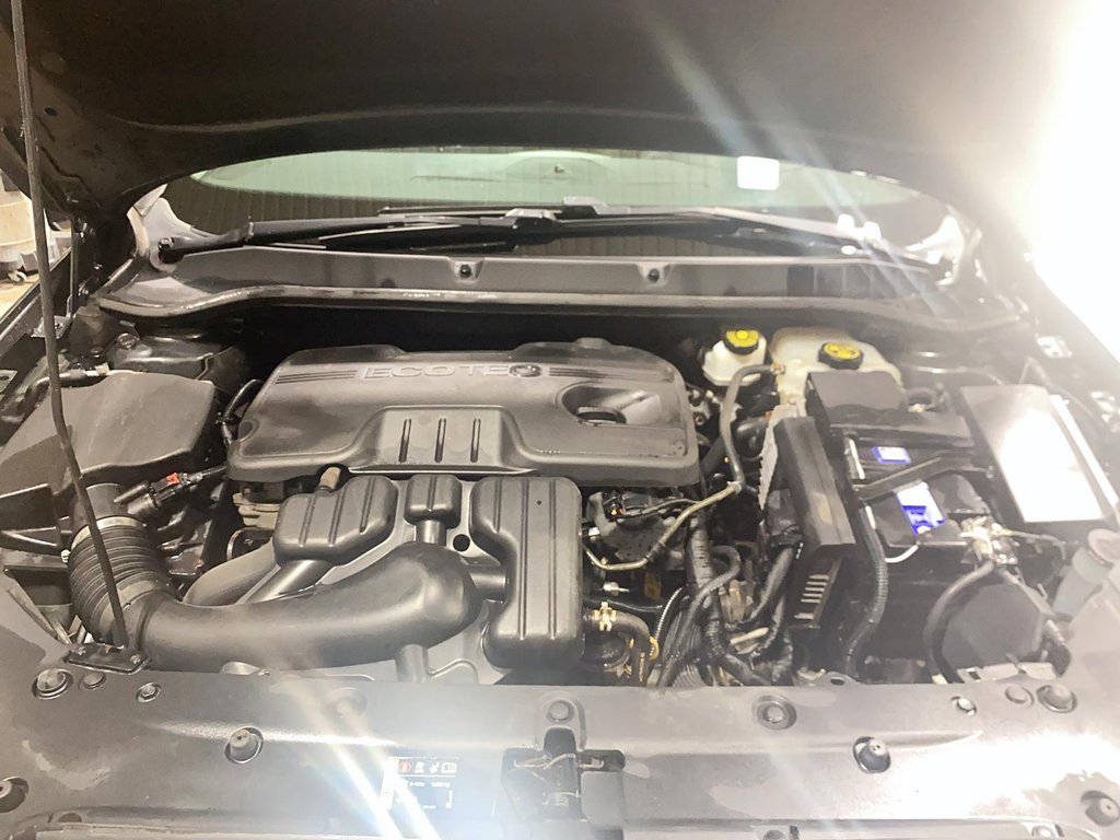 2017 Buick Verano in Baie-Comeau, Quebec - 8 - w1024h768px