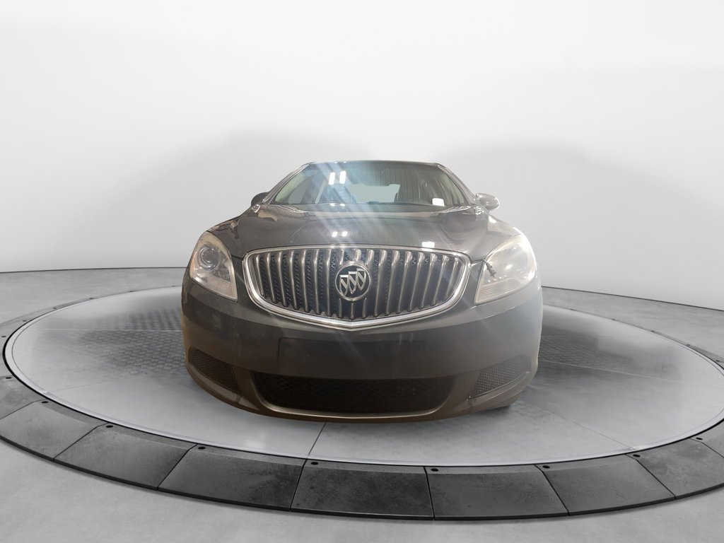 2017 Buick Verano in Baie-Comeau, Quebec - 2 - w1024h768px