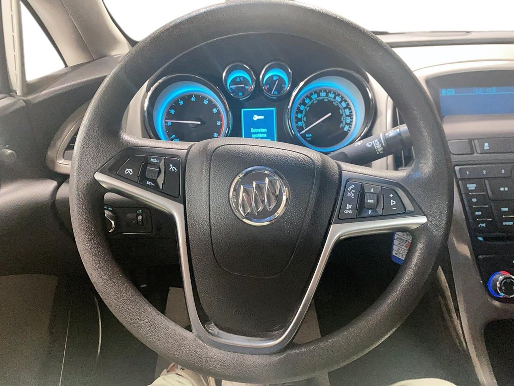 2017 Buick Verano in Baie-Comeau, Quebec - 12 - w1024h768px