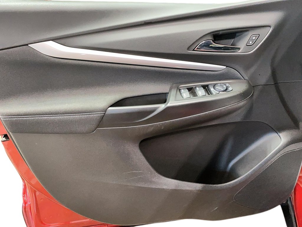 2023 Chevrolet BOLT EUV in Jonquière, Quebec - 10 - w1024h768px