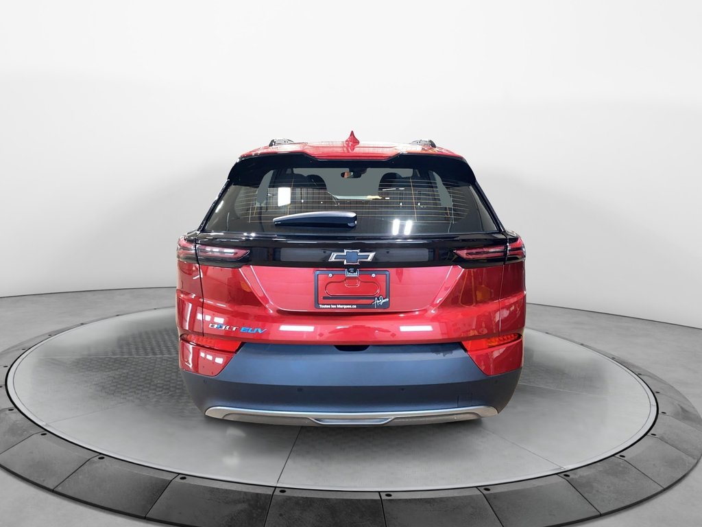 Chevrolet BOLT EUV  2023 à Baie-Comeau, Québec - 3 - w1024h768px