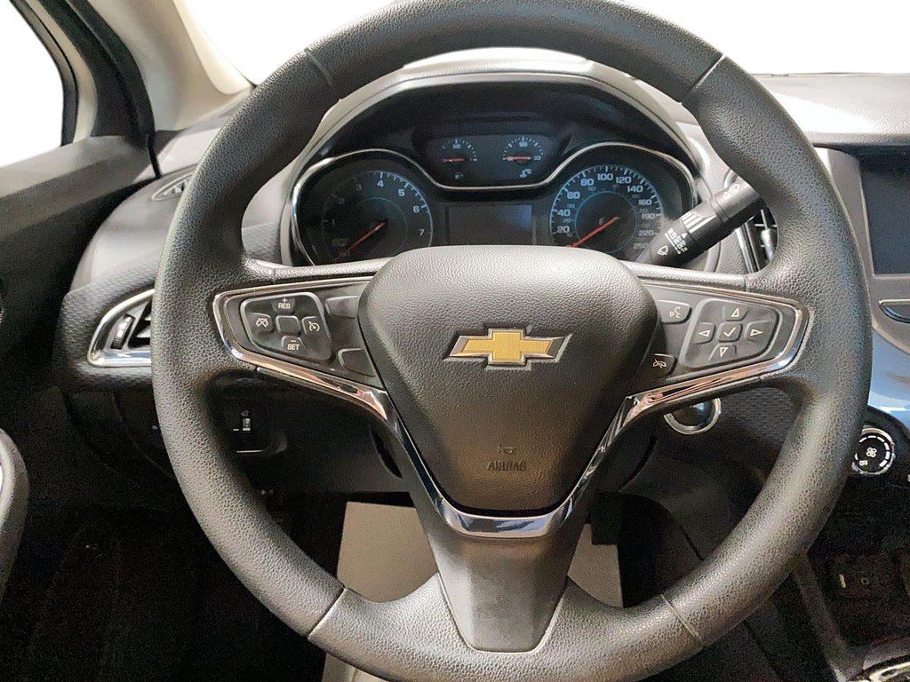 Chevrolet Cruze  2018 à Baie-Comeau, Québec - 12 - w1024h768px