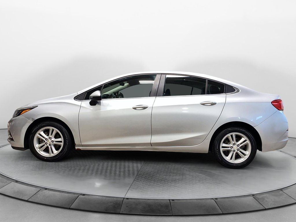 Chevrolet Cruze  2018 à Baie-Comeau, Québec - 5 - w1024h768px