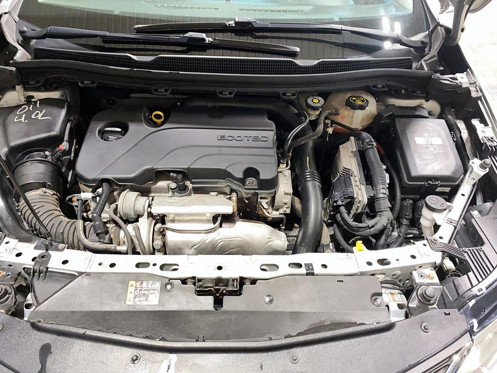 Chevrolet Cruze  2018 à Baie-Comeau, Québec - 8 - w1024h768px