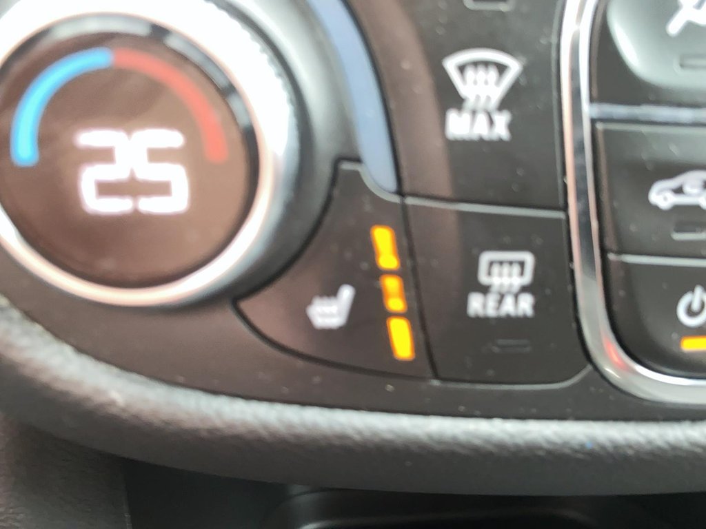 Chevrolet Equinox  2023 à Jonquière, Québec - 19 - w1024h768px