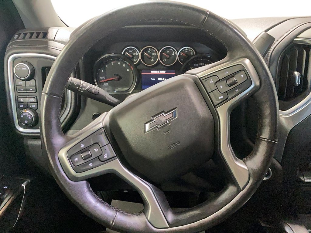 2022 Chevrolet Silverado 1500 LTD in Jonquière, Quebec - 11 - w1024h768px