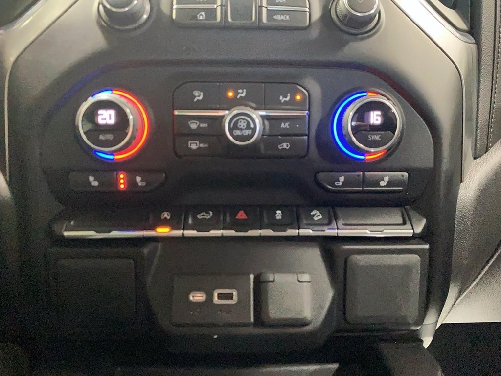 2022 Chevrolet Silverado 1500 LTD in Sept-Îles, Quebec - 19 - w1024h768px