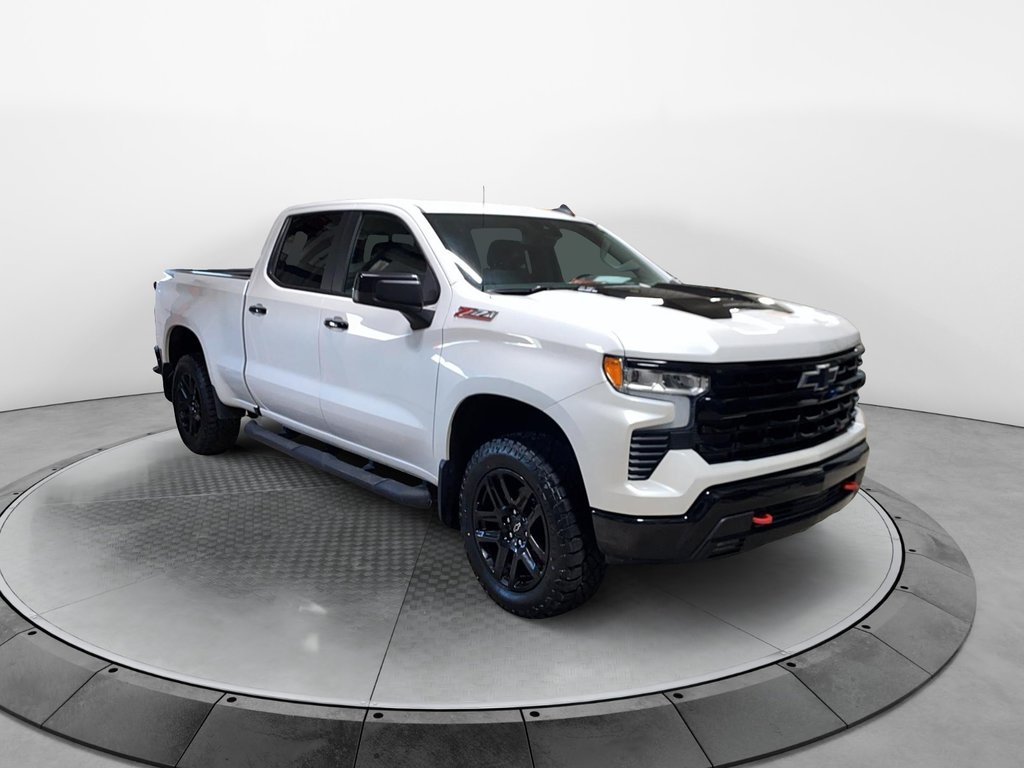 2022 Chevrolet Silverado 1500 in Baie-Comeau, Quebec - 5 - w1024h768px