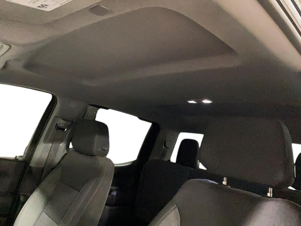 2022 Chevrolet Silverado 1500 in Jonquière, Quebec - 12 - w1024h768px