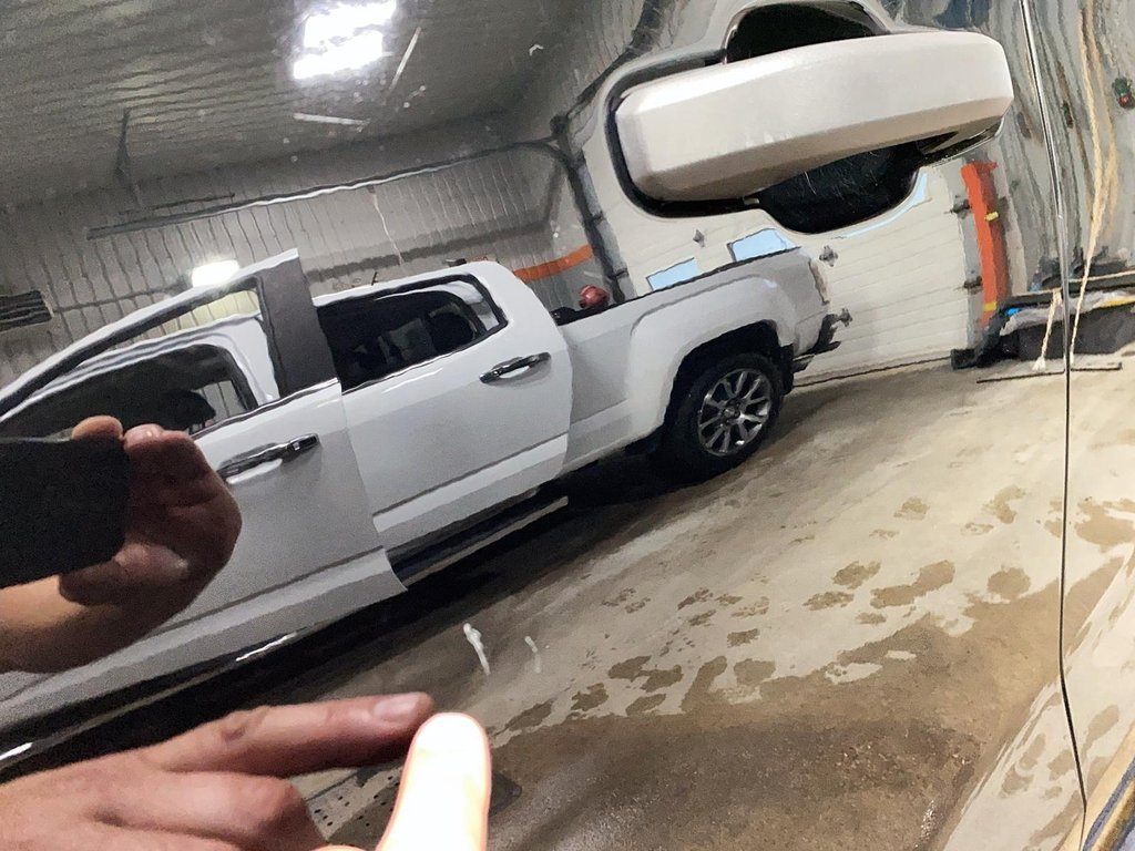 2022 Chevrolet Silverado 1500 in Jonquière, Quebec - 33 - w1024h768px