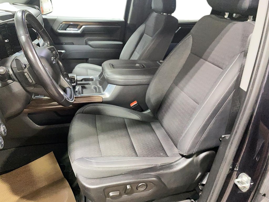 Chevrolet Silverado 1500 RST 2022 à Jonquière, Québec - 12 - w1024h768px