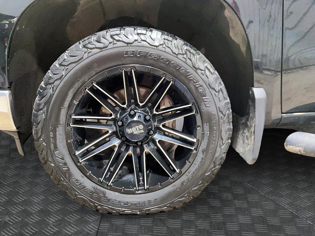 Chevrolet Silverado 1500  2022 à Jonquière, Québec - 5 - w1024h768px