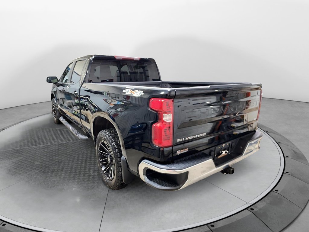 Chevrolet Silverado 1500  2022 à Jonquière, Québec - 3 - w1024h768px