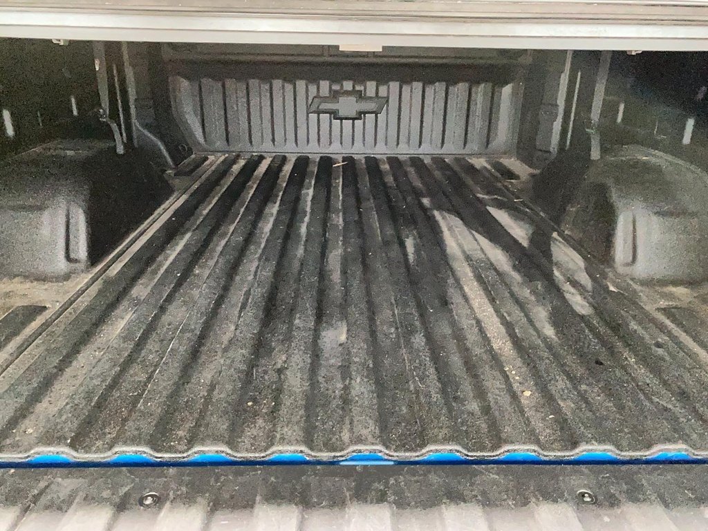 2023 Chevrolet Silverado 1500 in Jonquière, Quebec - 4 - w1024h768px