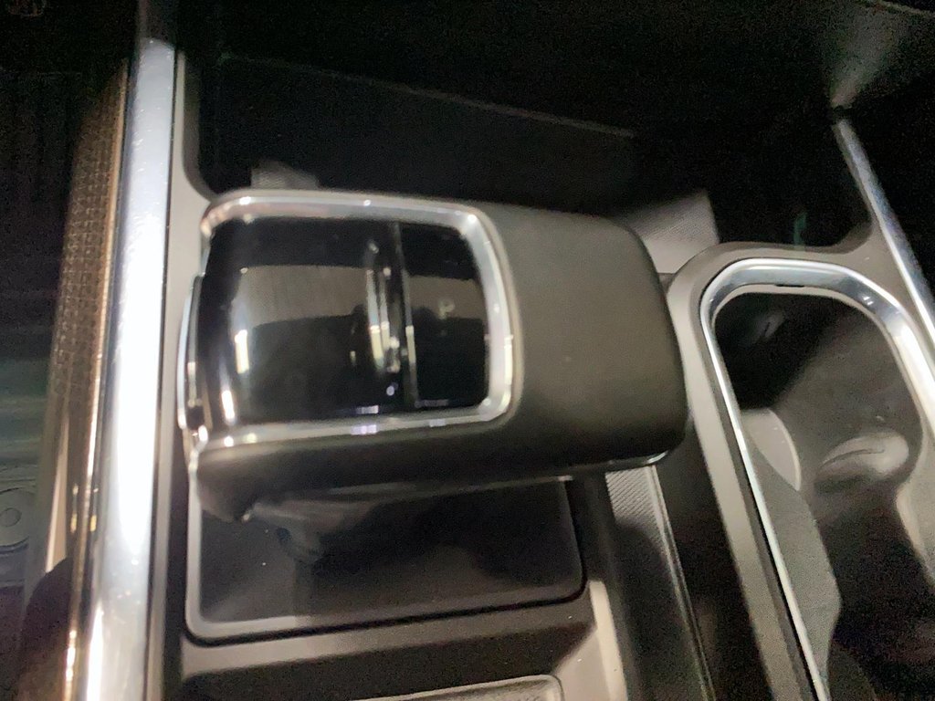 2023 Chevrolet Silverado 1500 in Jonquière, Quebec - 15 - w1024h768px