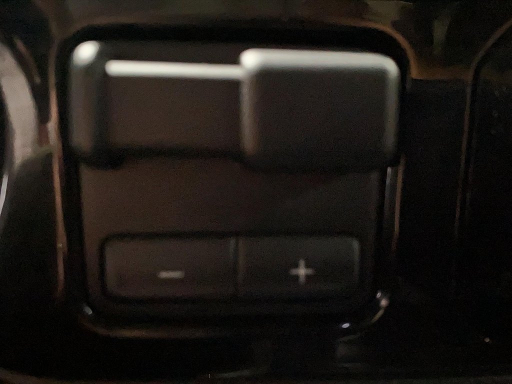 2023 Chevrolet Silverado 1500 in Jonquière, Quebec - 16 - w1024h768px