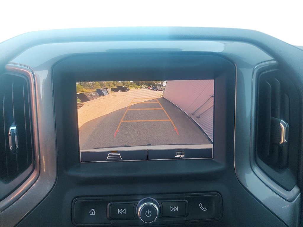 2024 Chevrolet Silverado 1500 in Jonquière, Quebec - 17 - w1024h768px