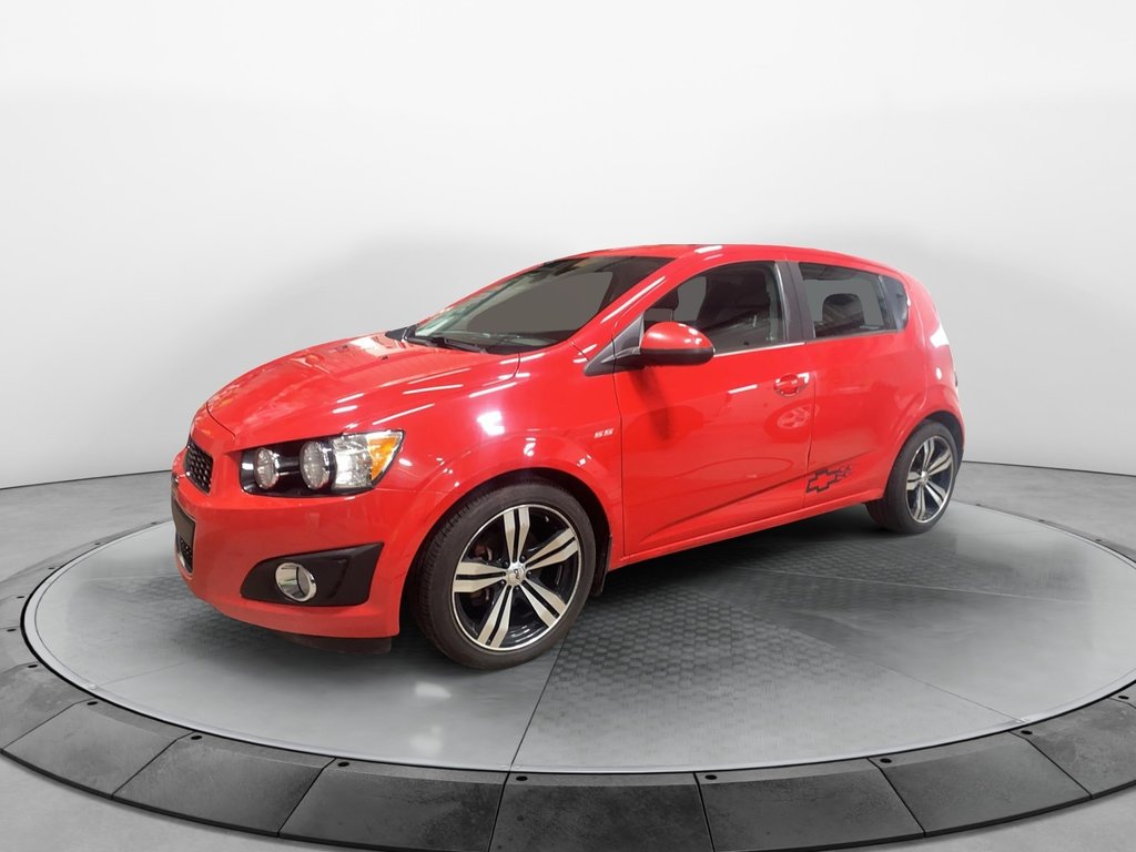 Chevrolet Sonic LT 2016 à Chicoutimi, Québec - 5 - w1024h768px