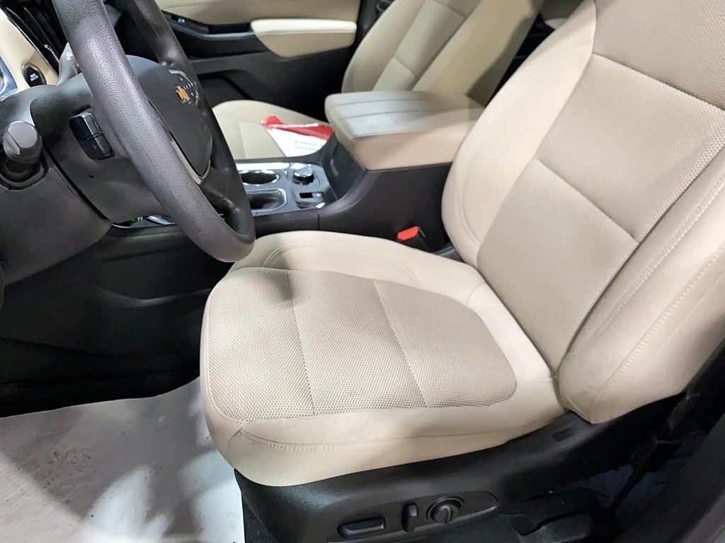 Chevrolet Traverse  2023 à Baie-Comeau, Québec - 12 - w1024h768px