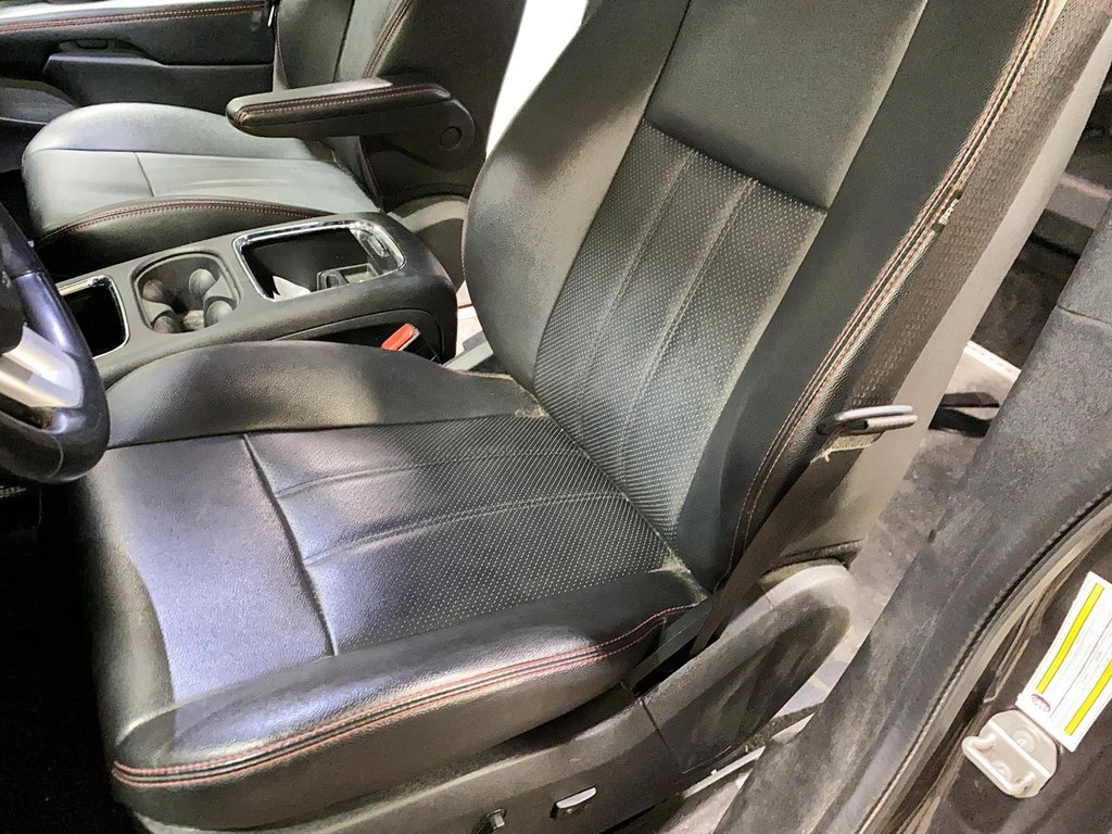 2020 Dodge Grand Caravan in Jonquière, Quebec - 9 - w1024h768px