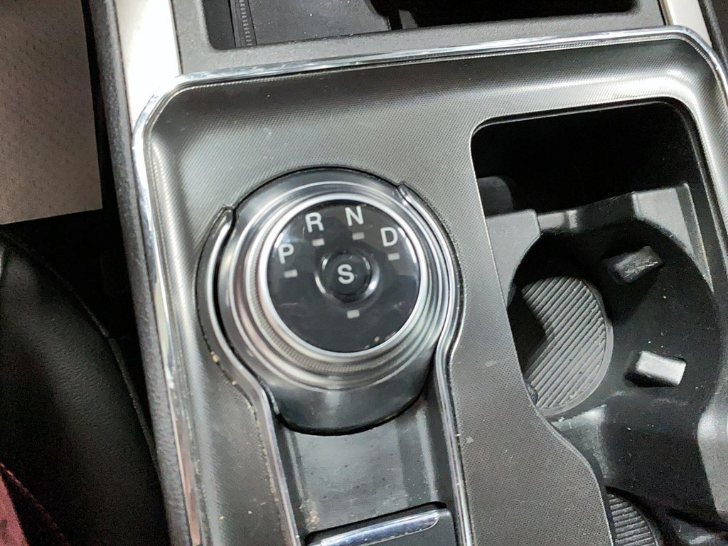 2024 Ford Edge st-line in Chicoutimi, Quebec - 14 - w1024h768px