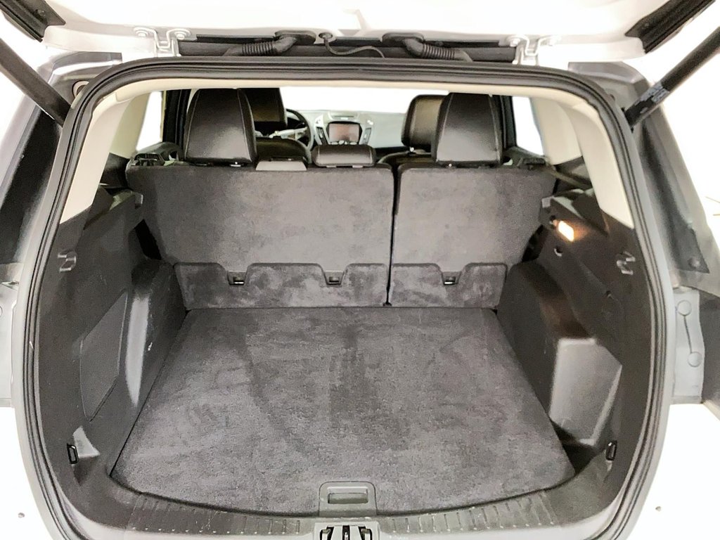 Ford Escape  2017 à Baie-Comeau, Québec - 5 - w1024h768px