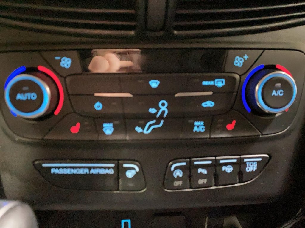 Ford Escape  2017 à Baie-Comeau, Québec - 17 - w1024h768px