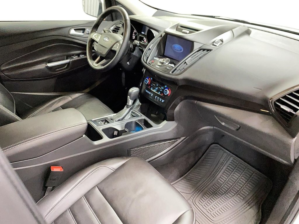 Ford Escape  2017 à Baie-Comeau, Québec - 18 - w1024h768px