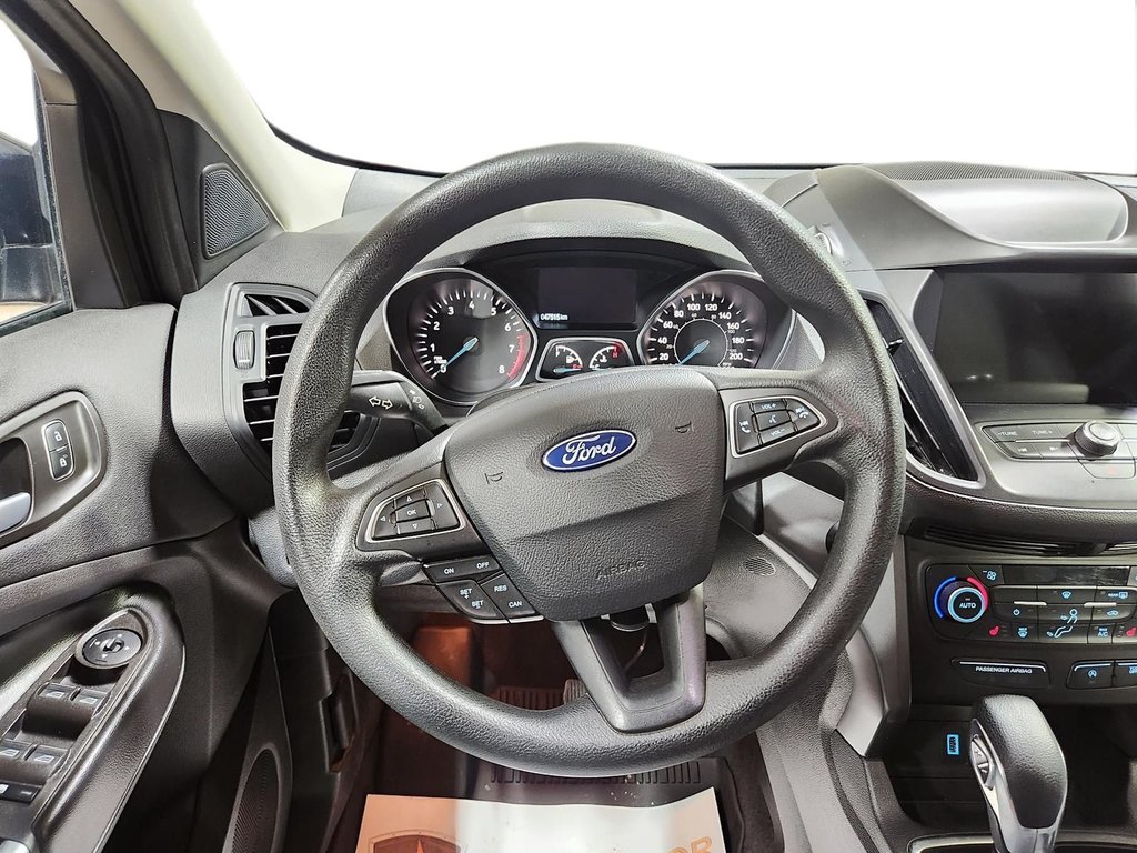 2019 Ford Escape in Sept-Îles, Quebec - 16 - w1024h768px