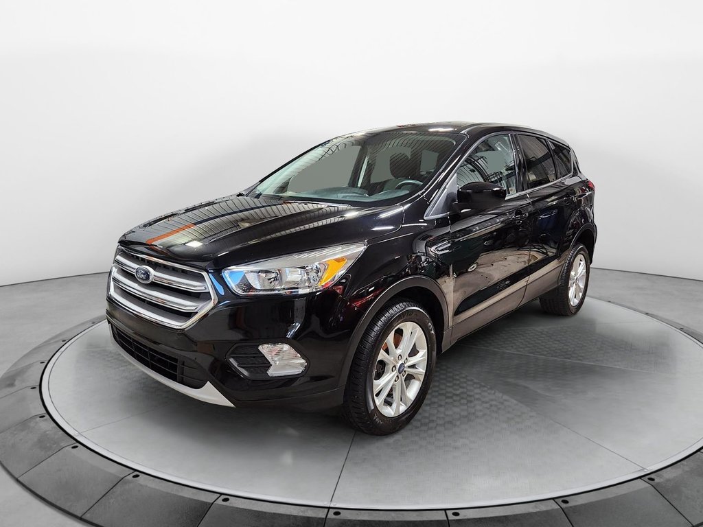 2019 Ford Escape in Sept-Îles, Quebec - 1 - w1024h768px