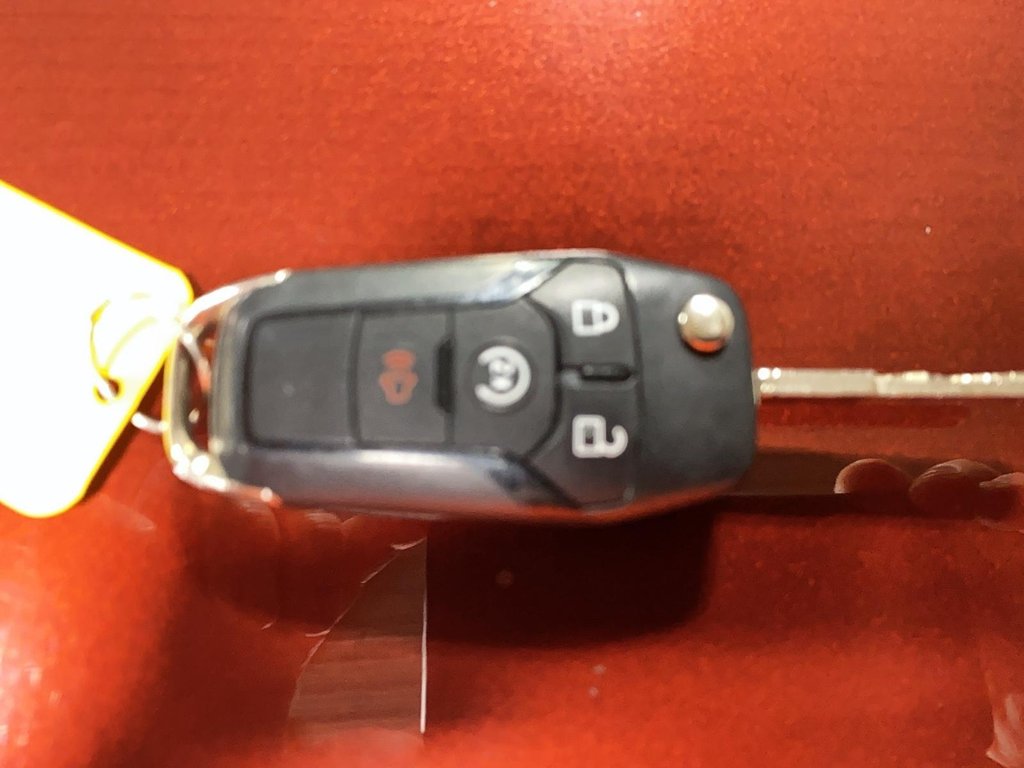 Ford F-150  2015 à Jonquière, Québec - 18 - w1024h768px