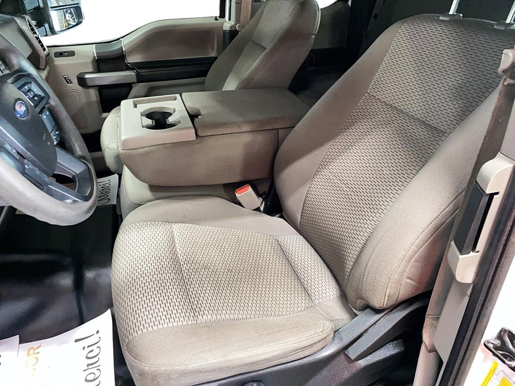 Ford F-150  2016 à Jonquière, Québec - 7 - w1024h768px