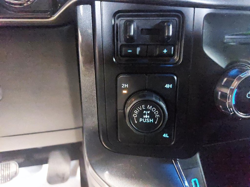 2023 Ford F-150 in Sept-Îles, Quebec - 16 - w1024h768px