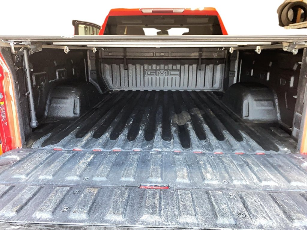 2022 GMC SIERRA 1500 LIMITED in Baie-Comeau, Quebec - 16 - w1024h768px