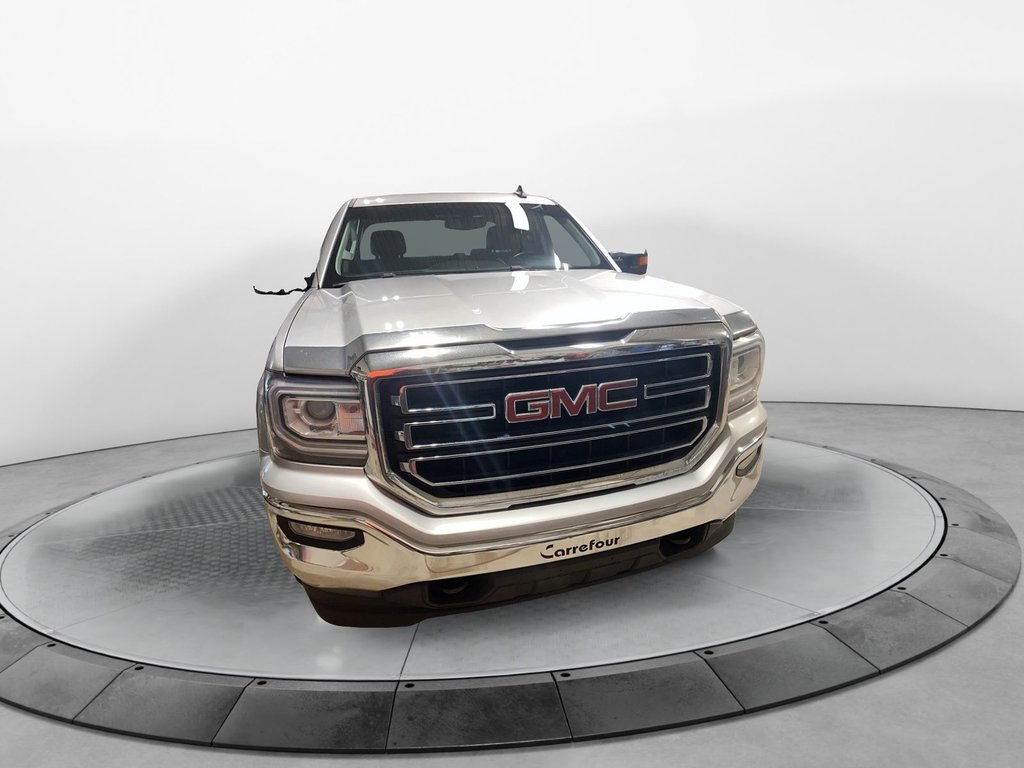 2017 GMC Sierra 1500 in Baie-Comeau, Quebec - 2 - w1024h768px