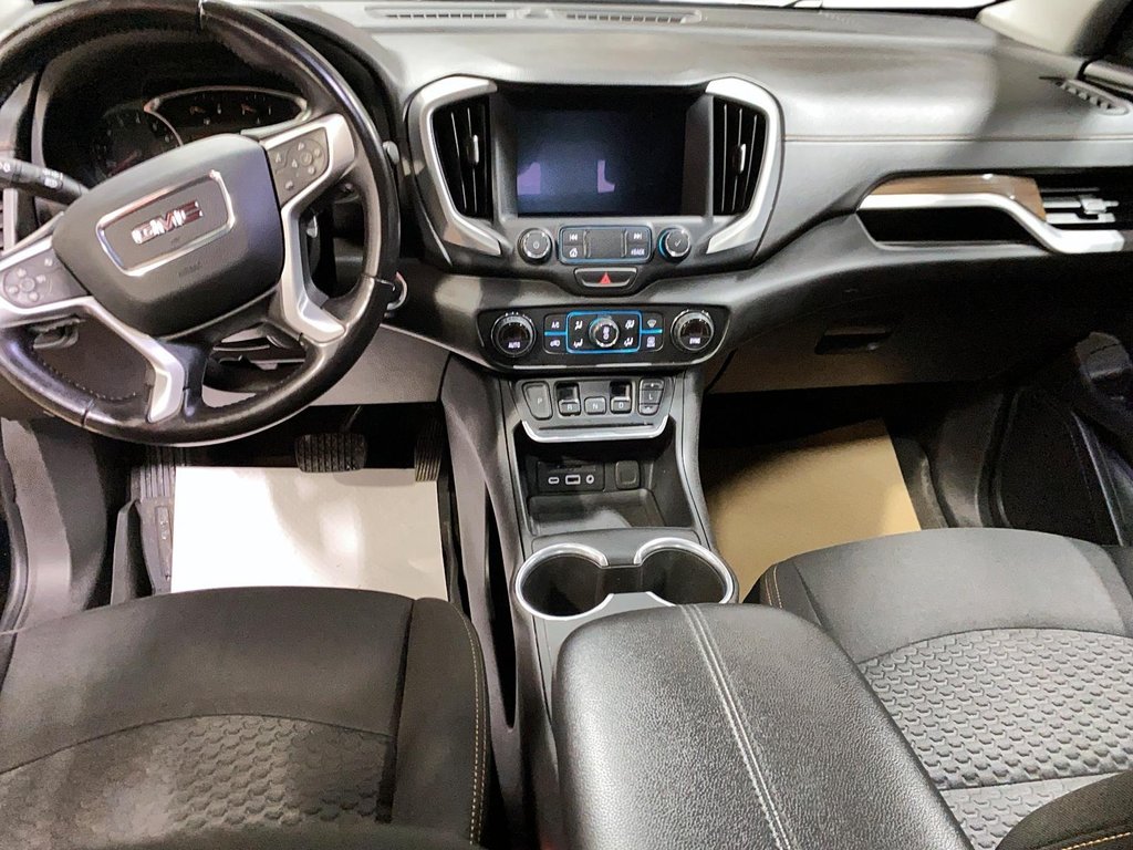 GMC Terrain  2021 à Jonquière, Québec - 10 - w1024h768px