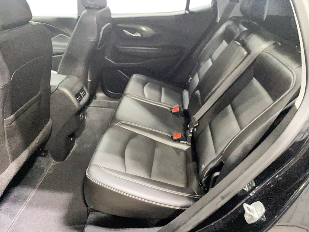 2022 GMC Terrain in Jonquière, Quebec - 9 - w1024h768px
