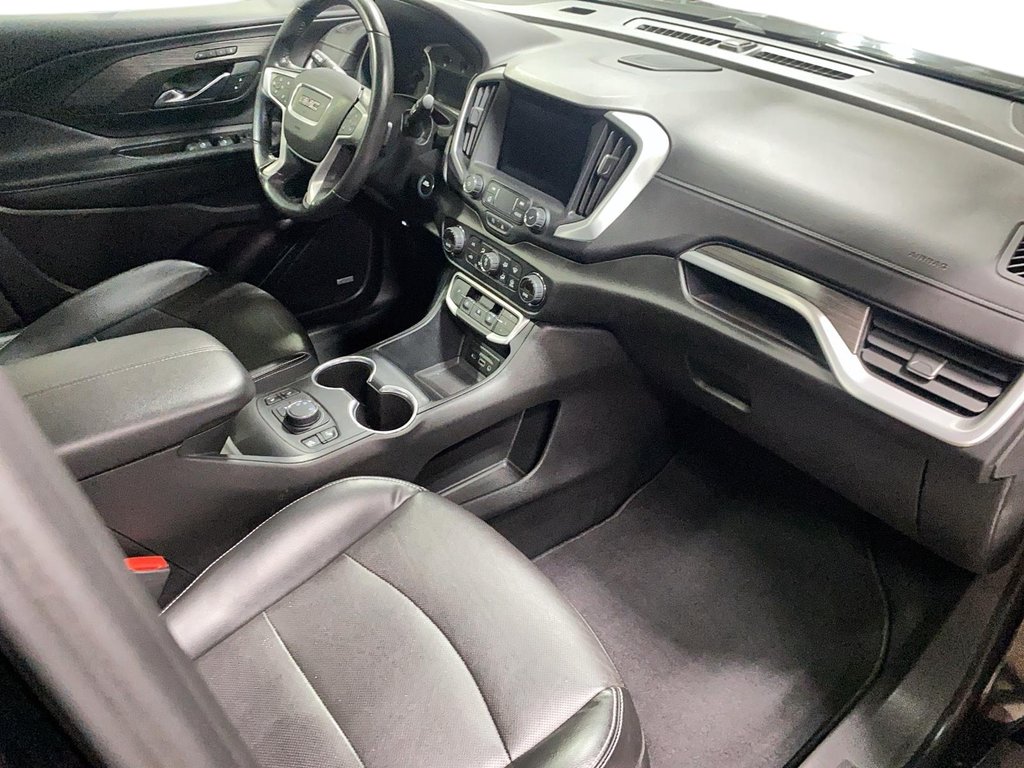 2022 GMC Terrain in Jonquière, Quebec - 18 - w1024h768px
