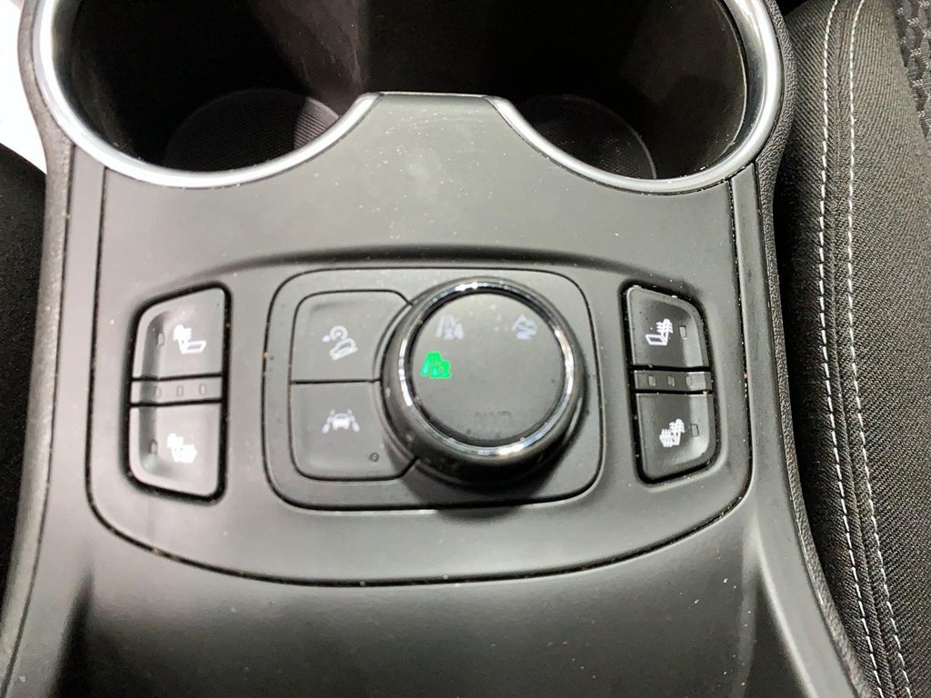GMC Terrain  2022 à Jonquière, Québec - 21 - w1024h768px