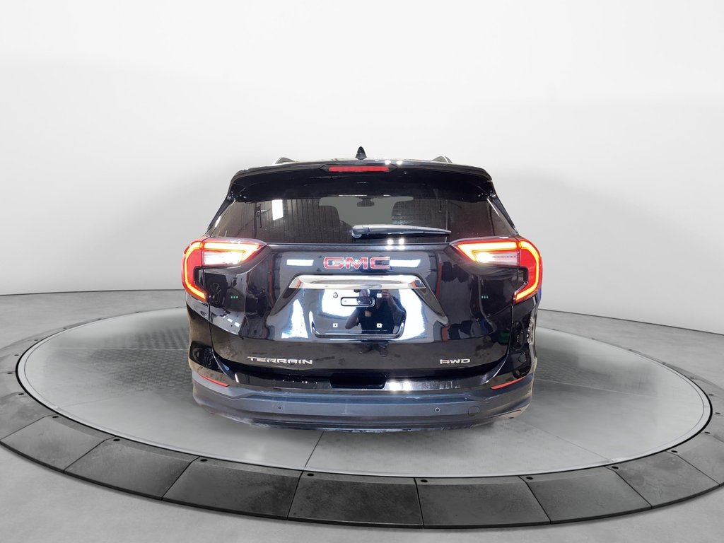 GMC Terrain  2022 à Jonquière, Québec - 3 - w1024h768px