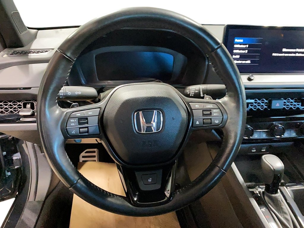 2024 Honda ACCORD HYBRIDE in Baie-Comeau, Quebec - 13 - w1024h768px
