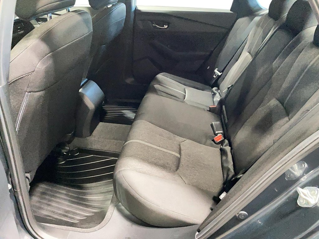 2024 Honda ACCORD HYBRIDE in Baie-Comeau, Quebec - 9 - w1024h768px