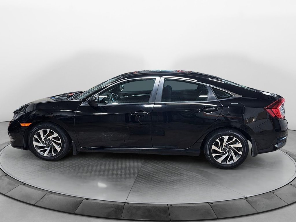 2019 Honda Civic Sedan in Jonquière, Quebec - 5 - w1024h768px