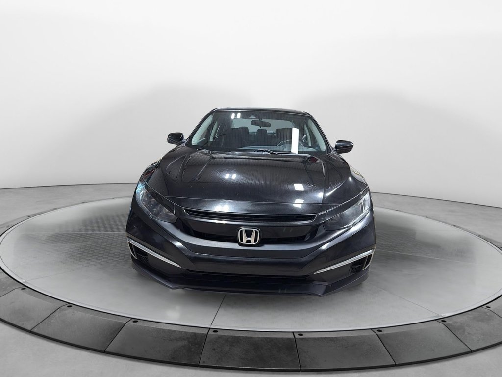 2019 Honda Civic Sedan in Jonquière, Quebec - 2 - w1024h768px