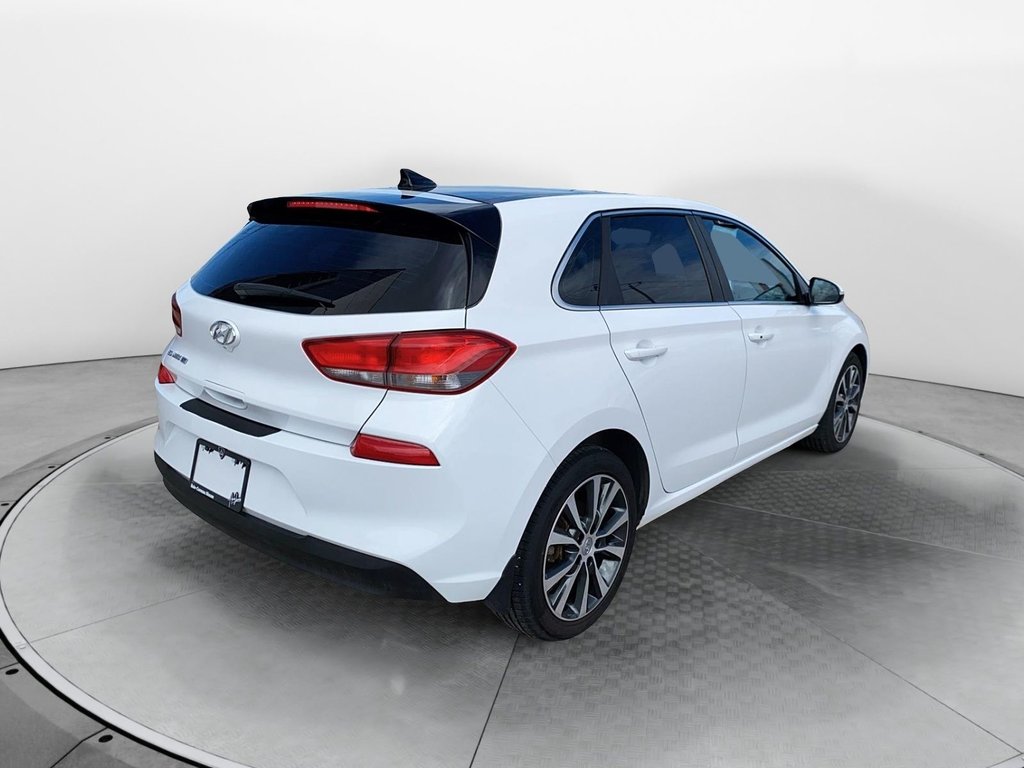 Hyundai Elantra GT  2018 à Sept-Îles, Québec - 3 - w1024h768px
