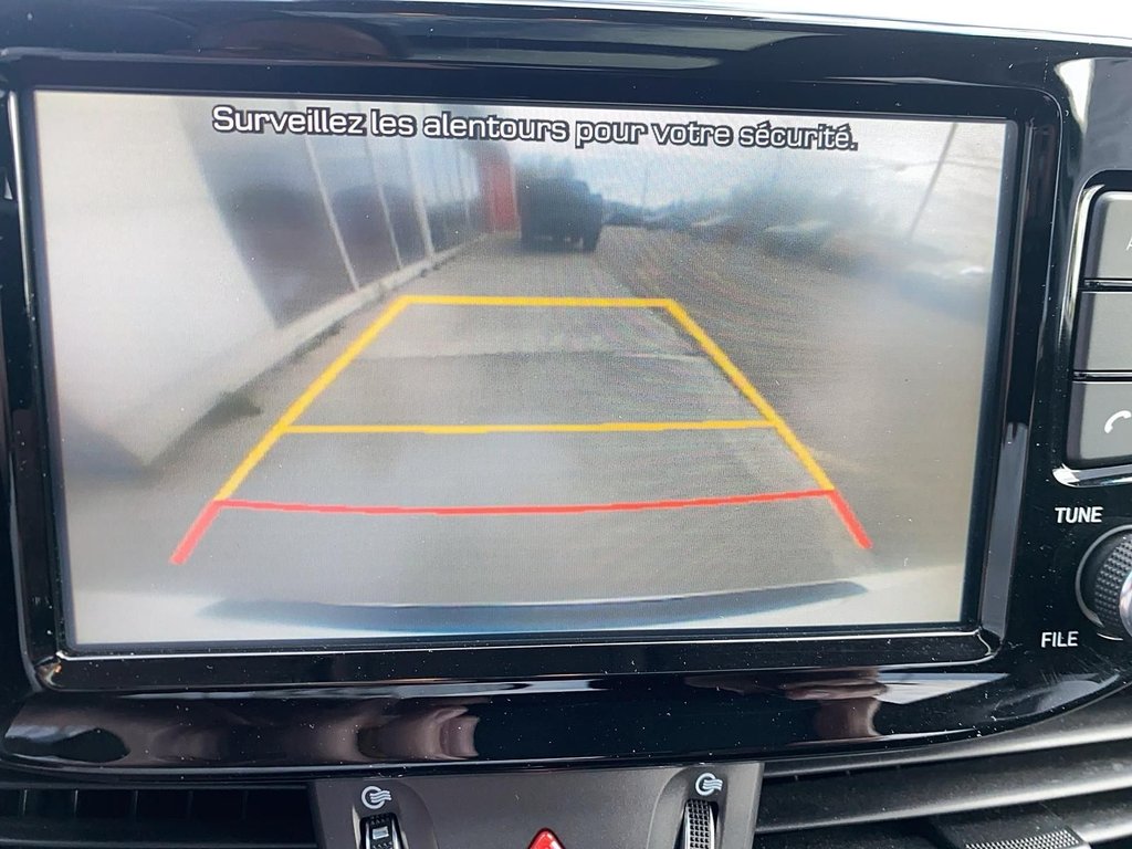 Hyundai Elantra GT  2018 à Sept-Îles, Québec - 16 - w1024h768px