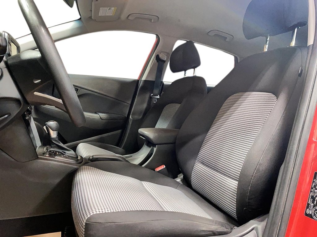 2020 Hyundai Kona in Jonquière, Quebec - 9 - w1024h768px